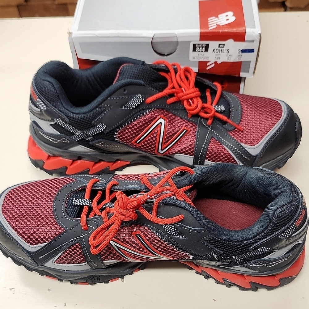New Balance Men's Trail Running Shoes - Black and Red - Picture 2 of 6